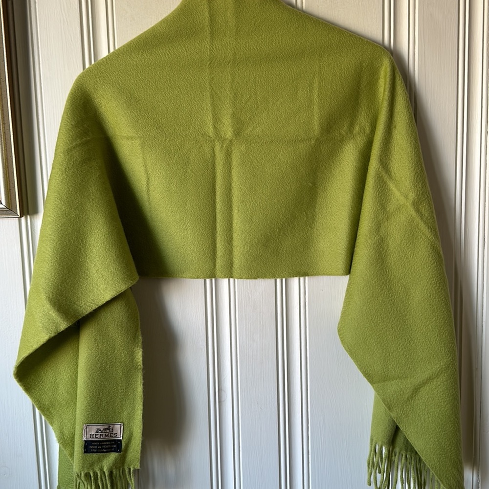 Hermes Light Olive Green Cashmere Scarf - Picture 3 of 6
